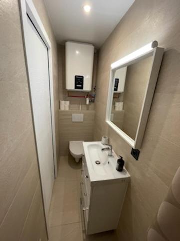 Saint-Germain-En-Laye: Grand Studio En Centre Ville A 2 Minutes Du Rer ภายนอก รูปภาพ